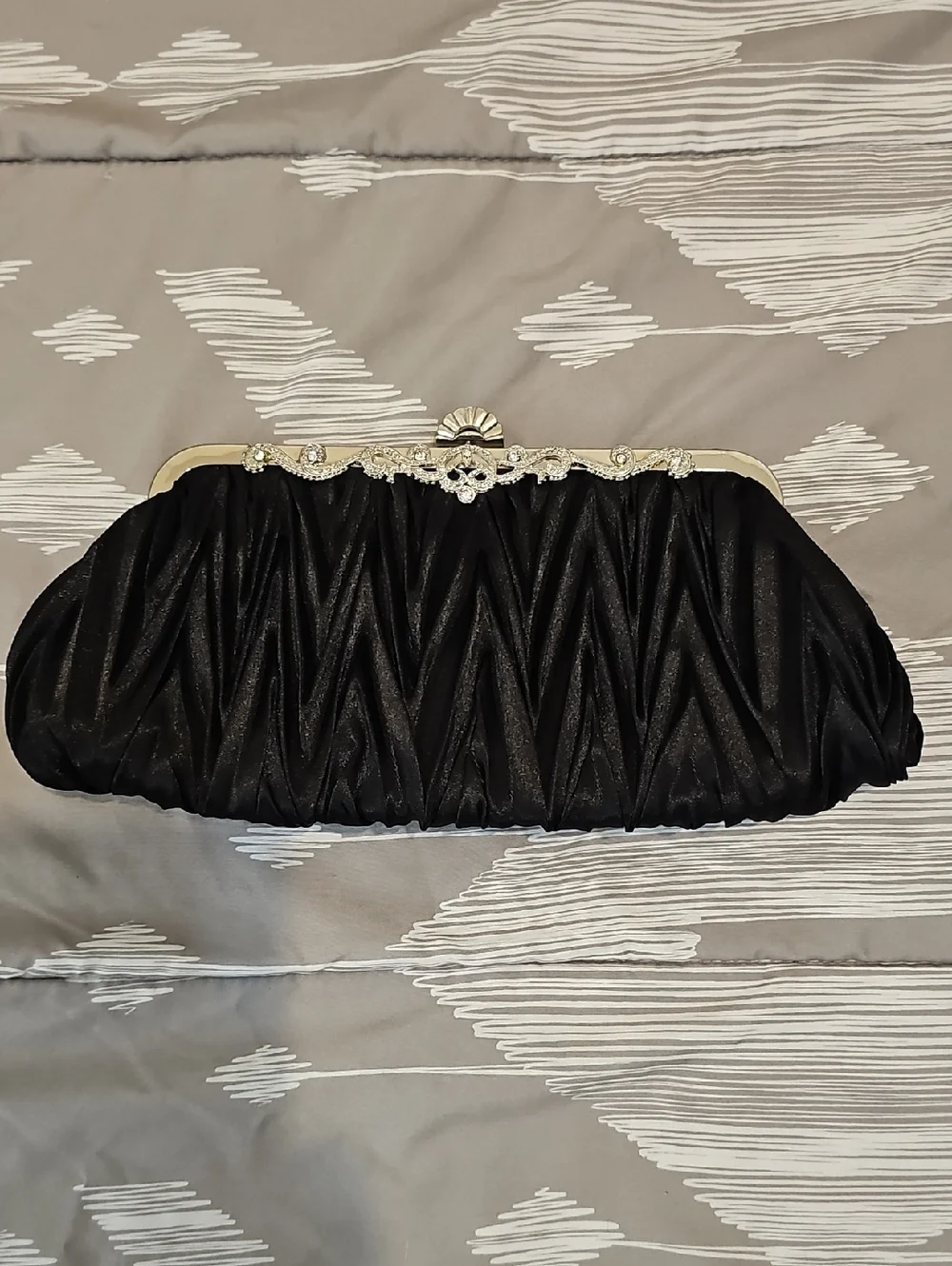 Elegant Black Satin Evening Clutch with Crystal Frame